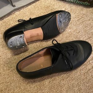 brand: bloch // black // size 9 1/2 tap dance shoes